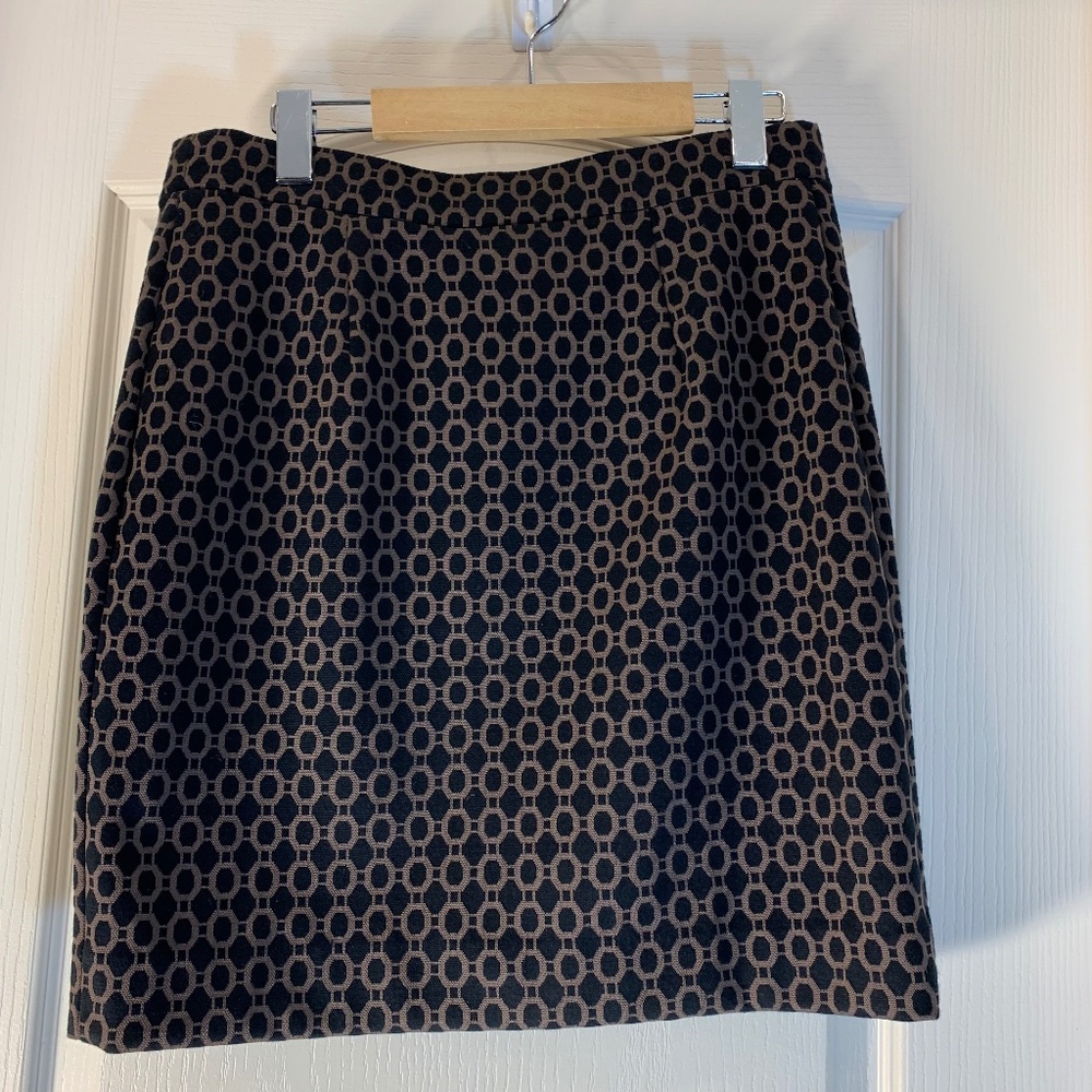 Black & Brown Patterned Straight Skirt | Medium | Made‎ in Canada
